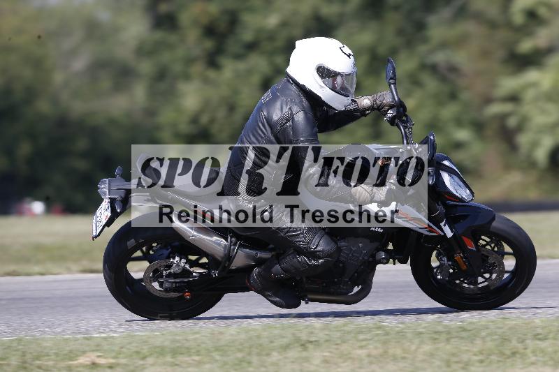 Archiv-2025/49 26.08.2025 Cornu Master School ADR/gruen-vert/15